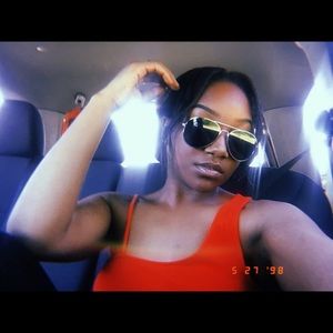 Meet your Posher, Tionne